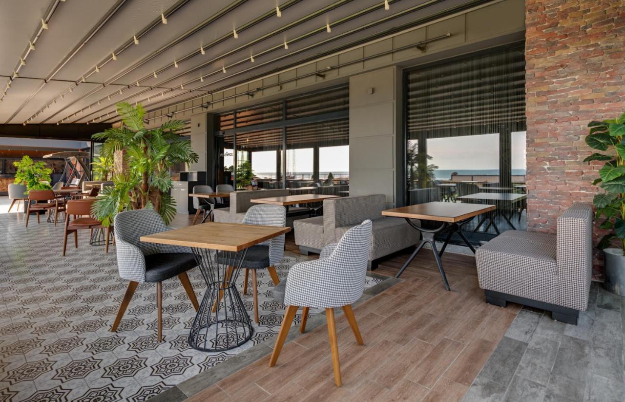 Moevenpick Hotel Trabzon Buitenkant foto