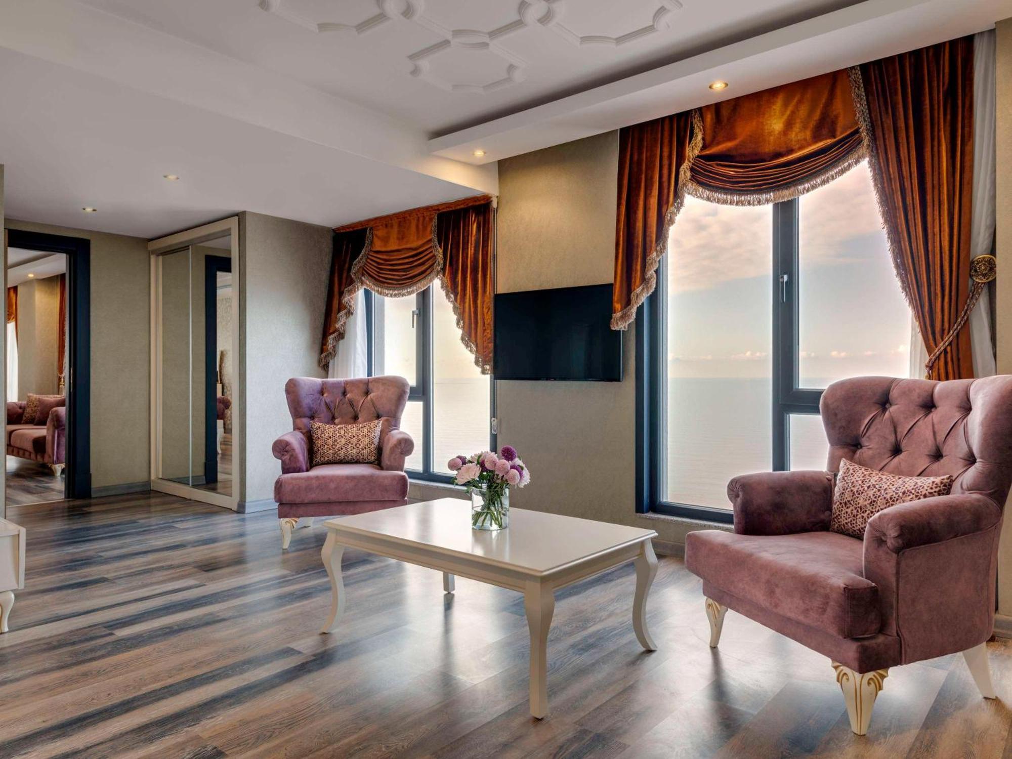 Moevenpick Hotel Trabzon Buitenkant foto